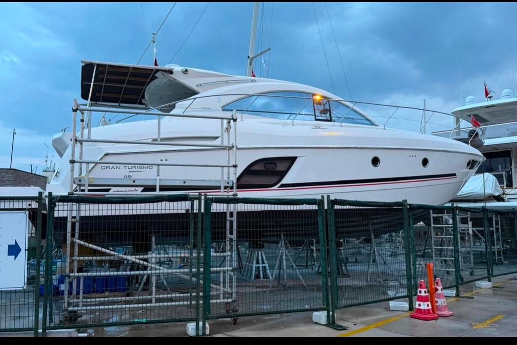 2015 49′ Beneteau Gran Turismo 49
