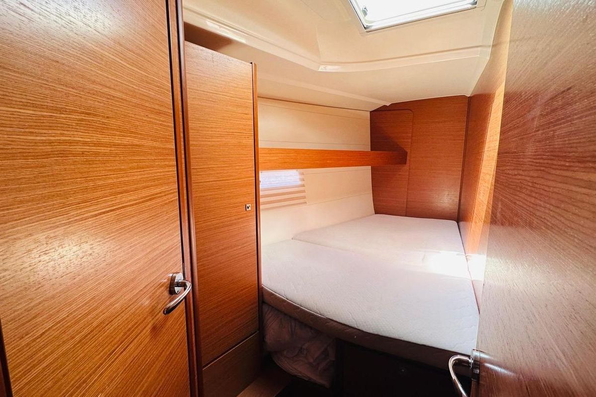 2017 46′ Dufour 460 Grand Large