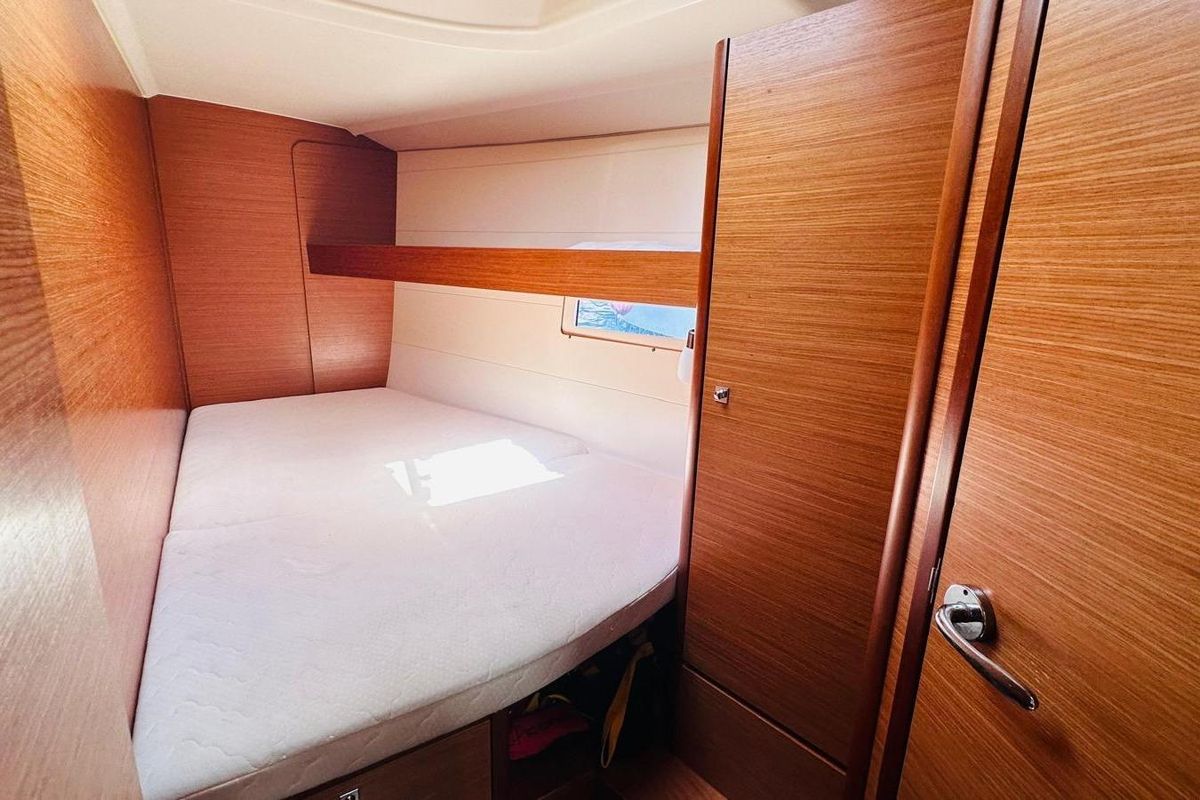 2017 46′ Dufour 460 Grand Large