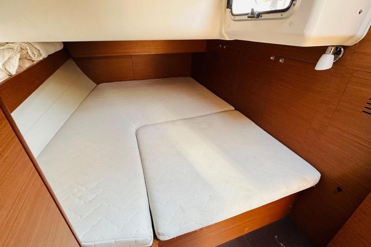 2017 46′ Dufour 460 Grand Large