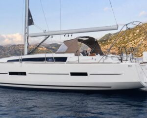2017-dufour-460-grand-large-sail-10243560-20260707144019907-1