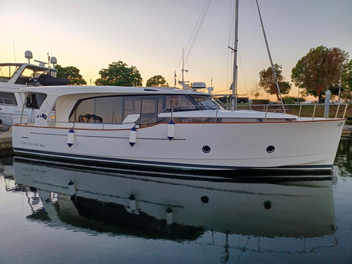 2020 40′ Greenline 40