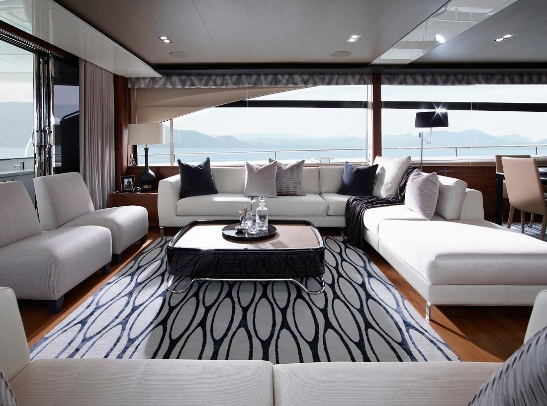 2015 88′ Princess 88 Flybridge Motor Yacht