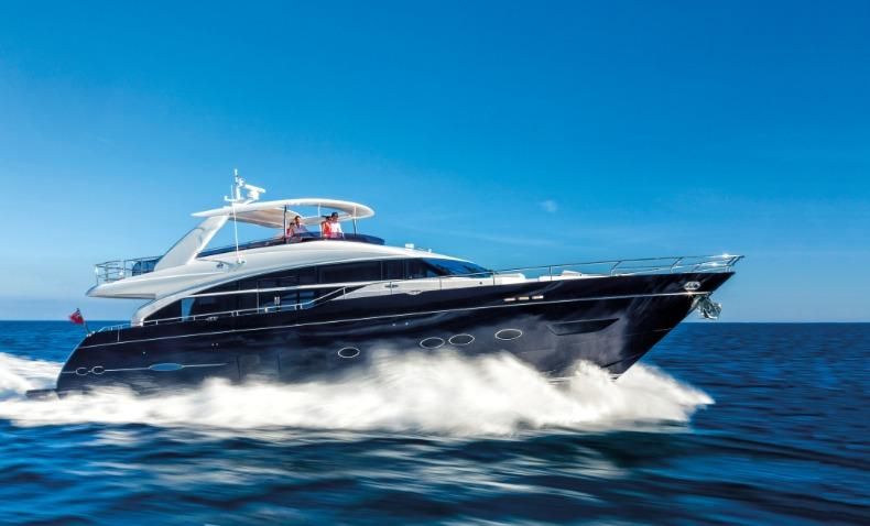 2015 88′ Princess 88 Flybridge Motor Yacht