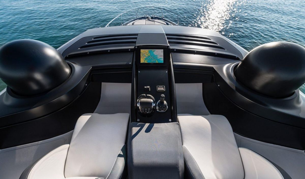 2019 52′ Cranchi E 52S Evoluzione