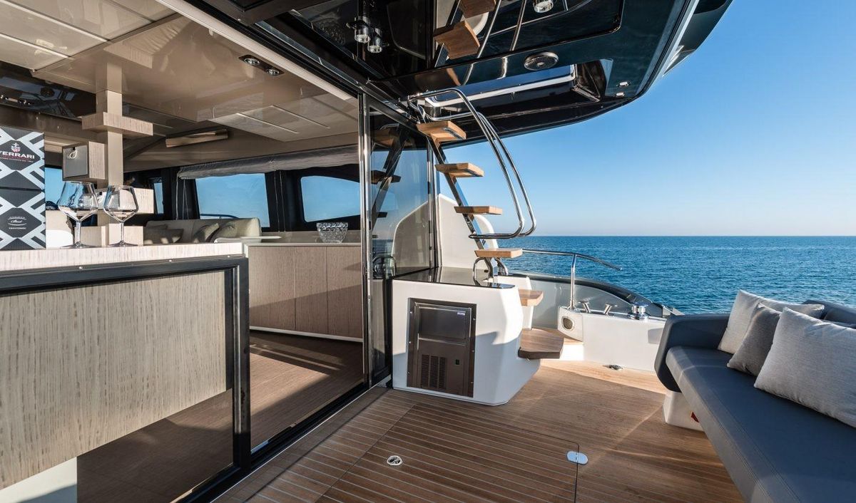 2019 52′ Cranchi E 52S Evoluzione