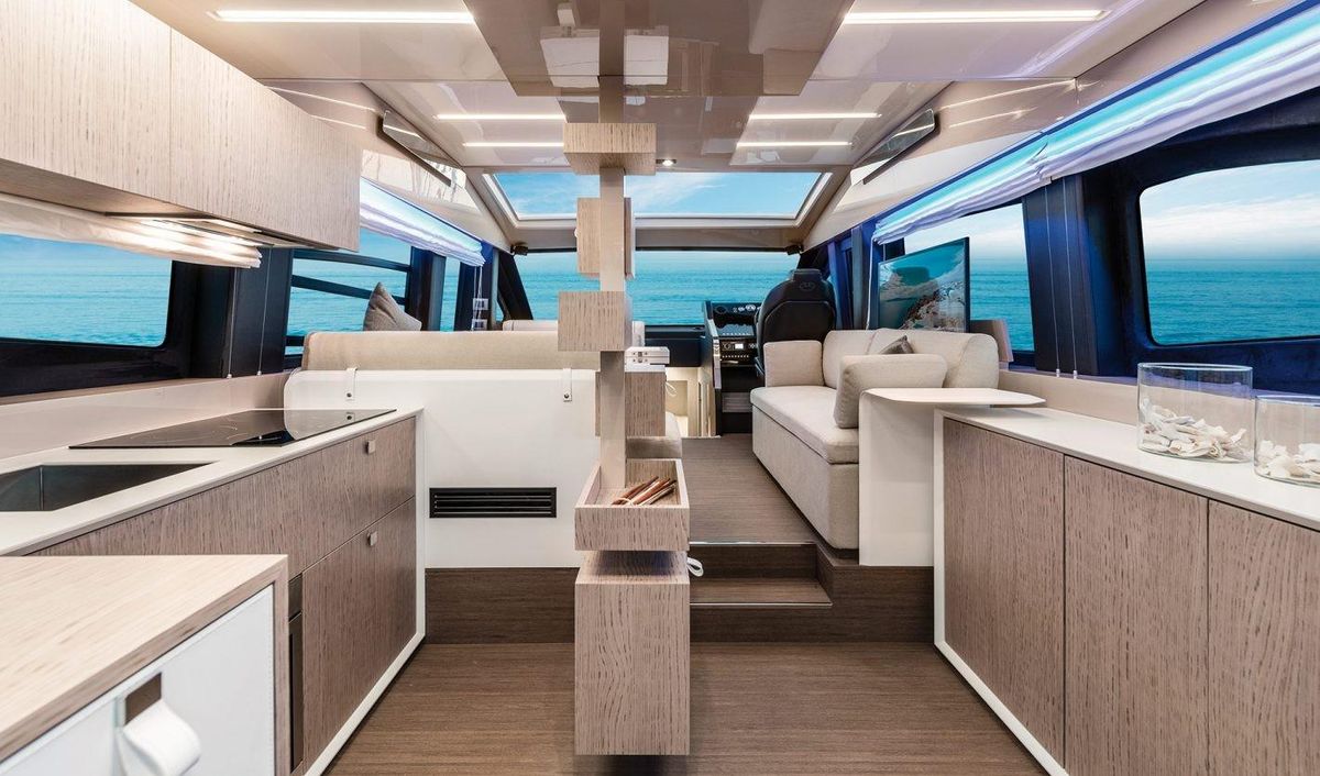 2019 52′ Cranchi E 52S Evoluzione