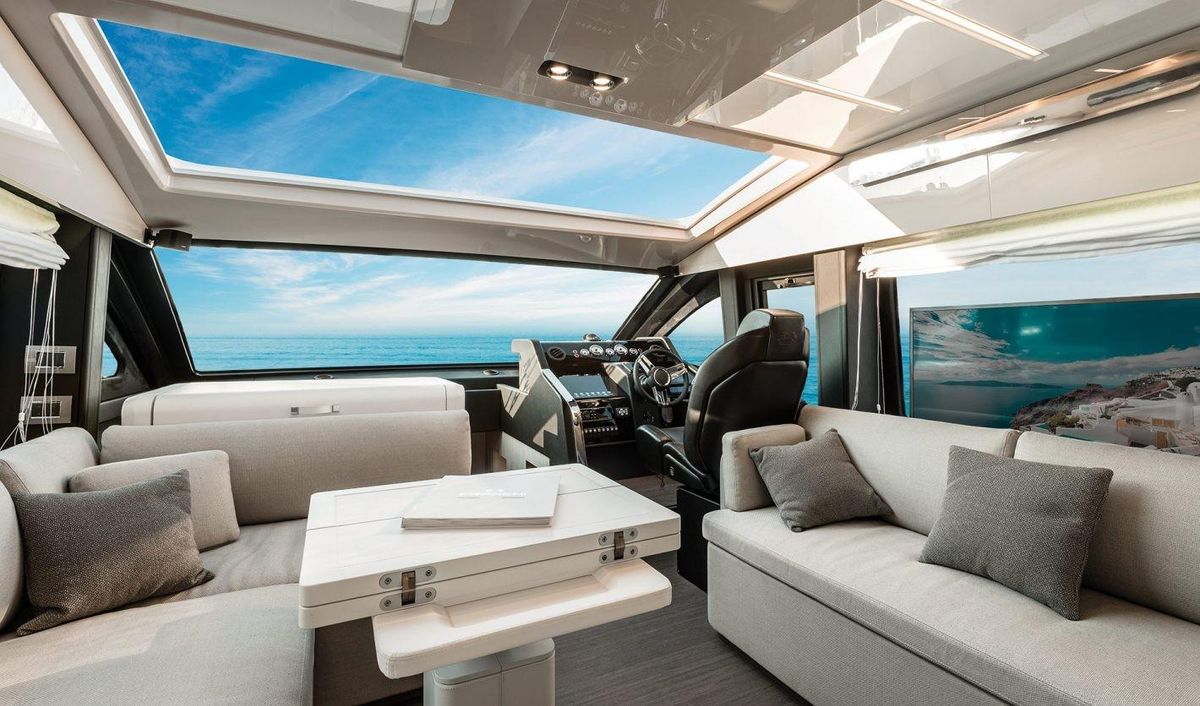 2019 52′ Cranchi E 52S Evoluzione
