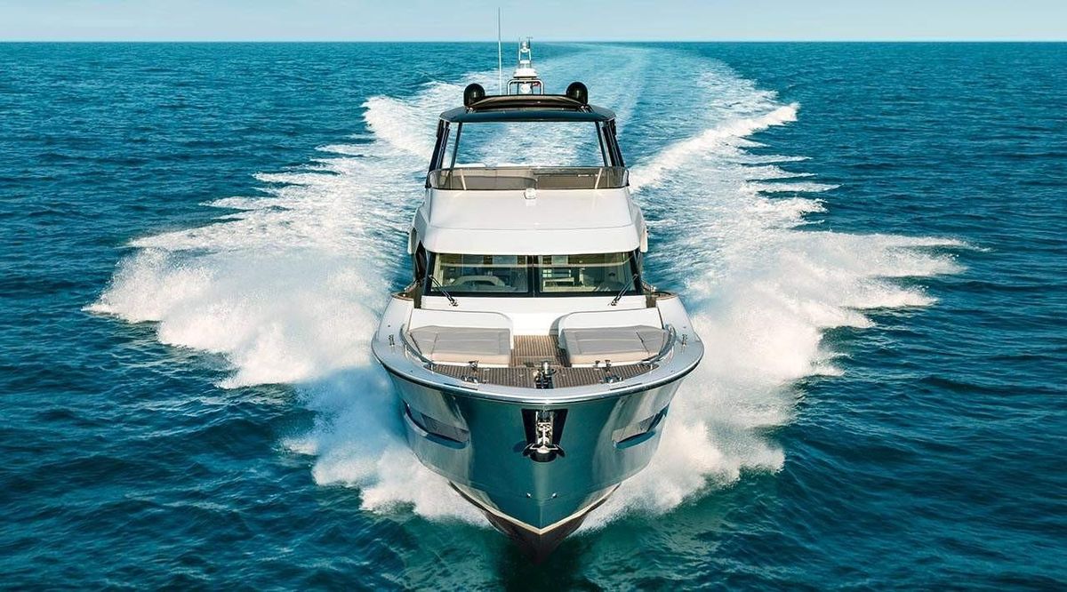 2021 66′ Monte Carlo Yachts MCY 66
