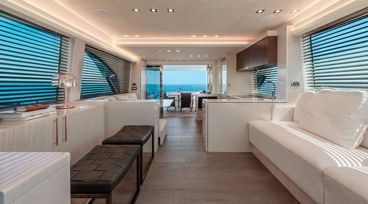 2021 66′ Monte Carlo Yachts MCY 66