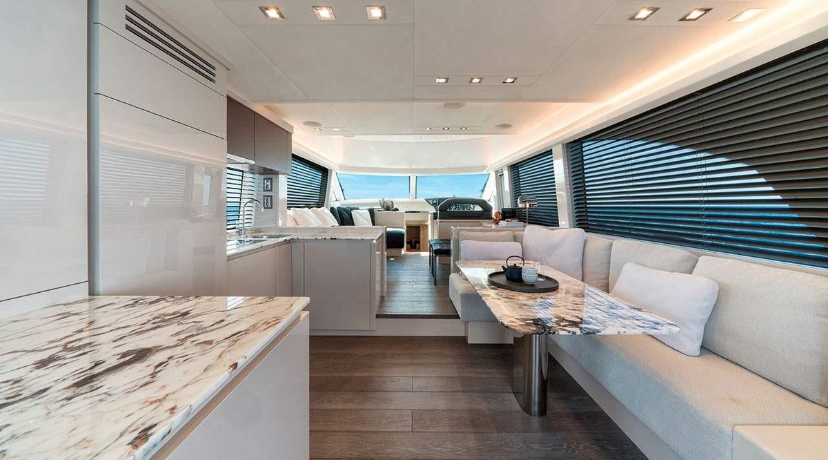 2021 66′ Monte Carlo Yachts MCY 66