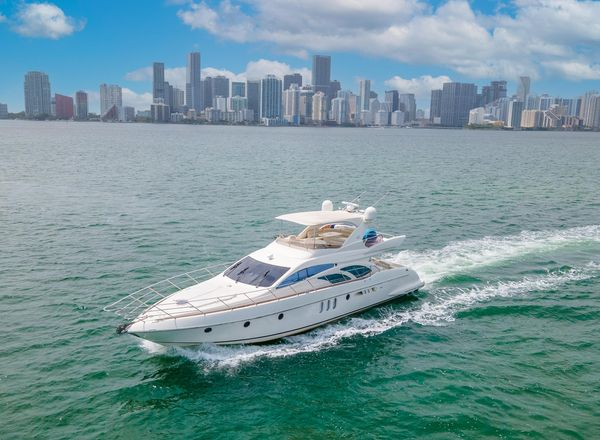 2004 62′ Azimut 62