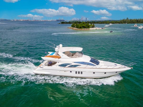 2004 62′ Azimut 62