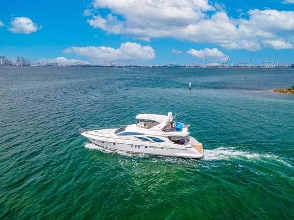2004 62′ Azimut 62