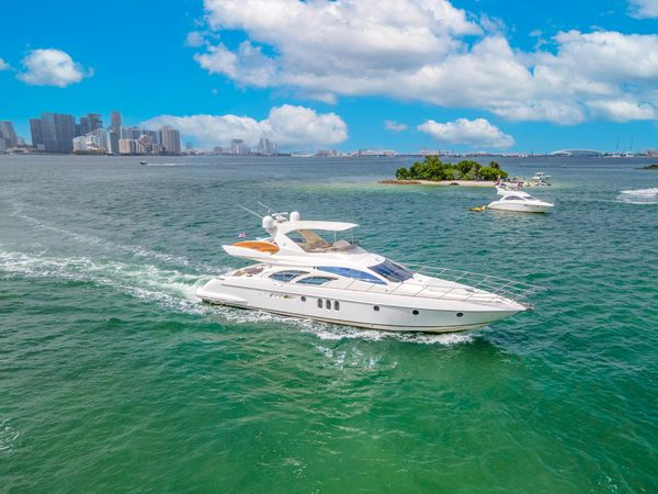 2004 62′ Azimut 62