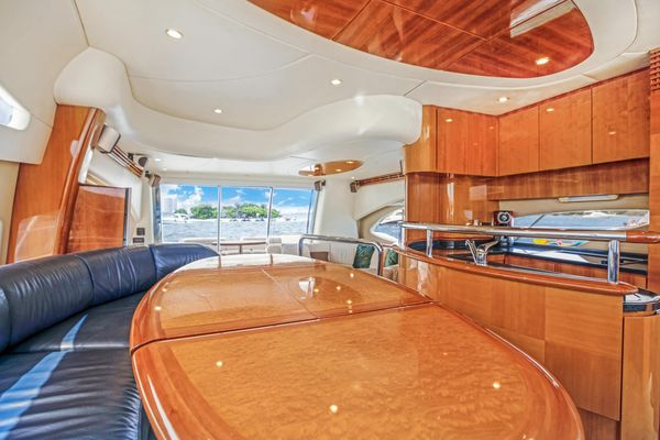 2004 62′ Azimut 62