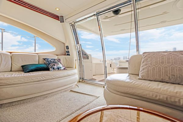 2004 62′ Azimut 62