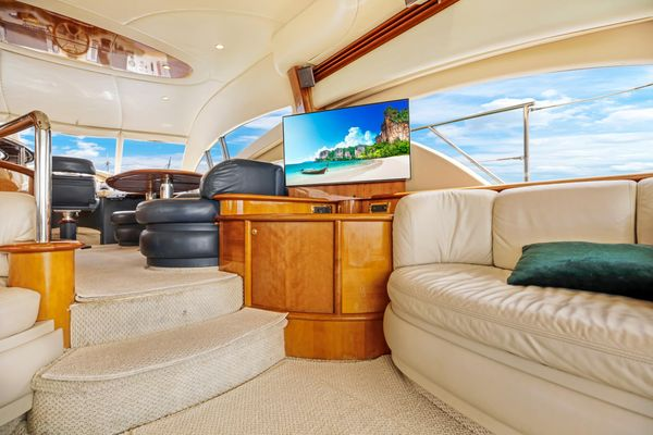 2004 62′ Azimut 62