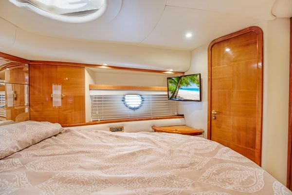 2004 62′ Azimut 62