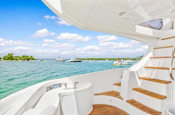 2004 62′ Azimut 62