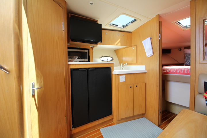 2000 35′ Tiara 3500 Open