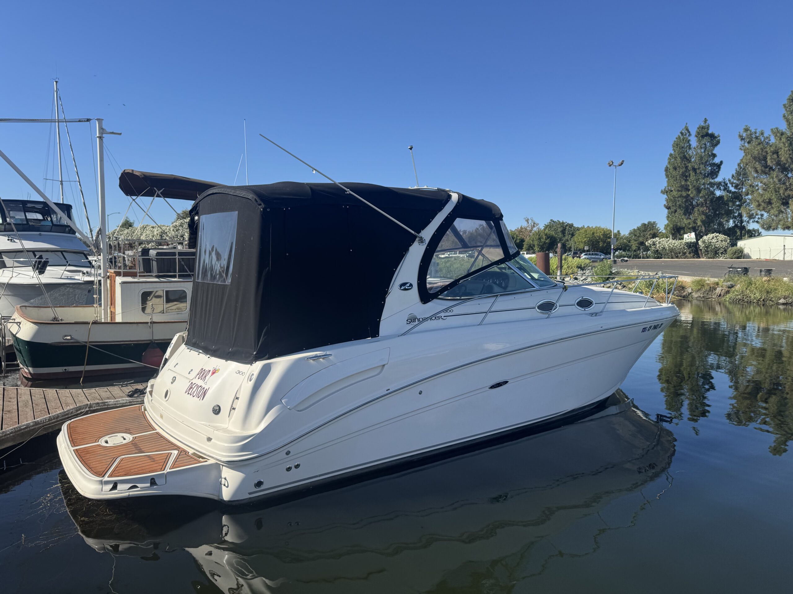 2005 Sea Ray 300 DA
