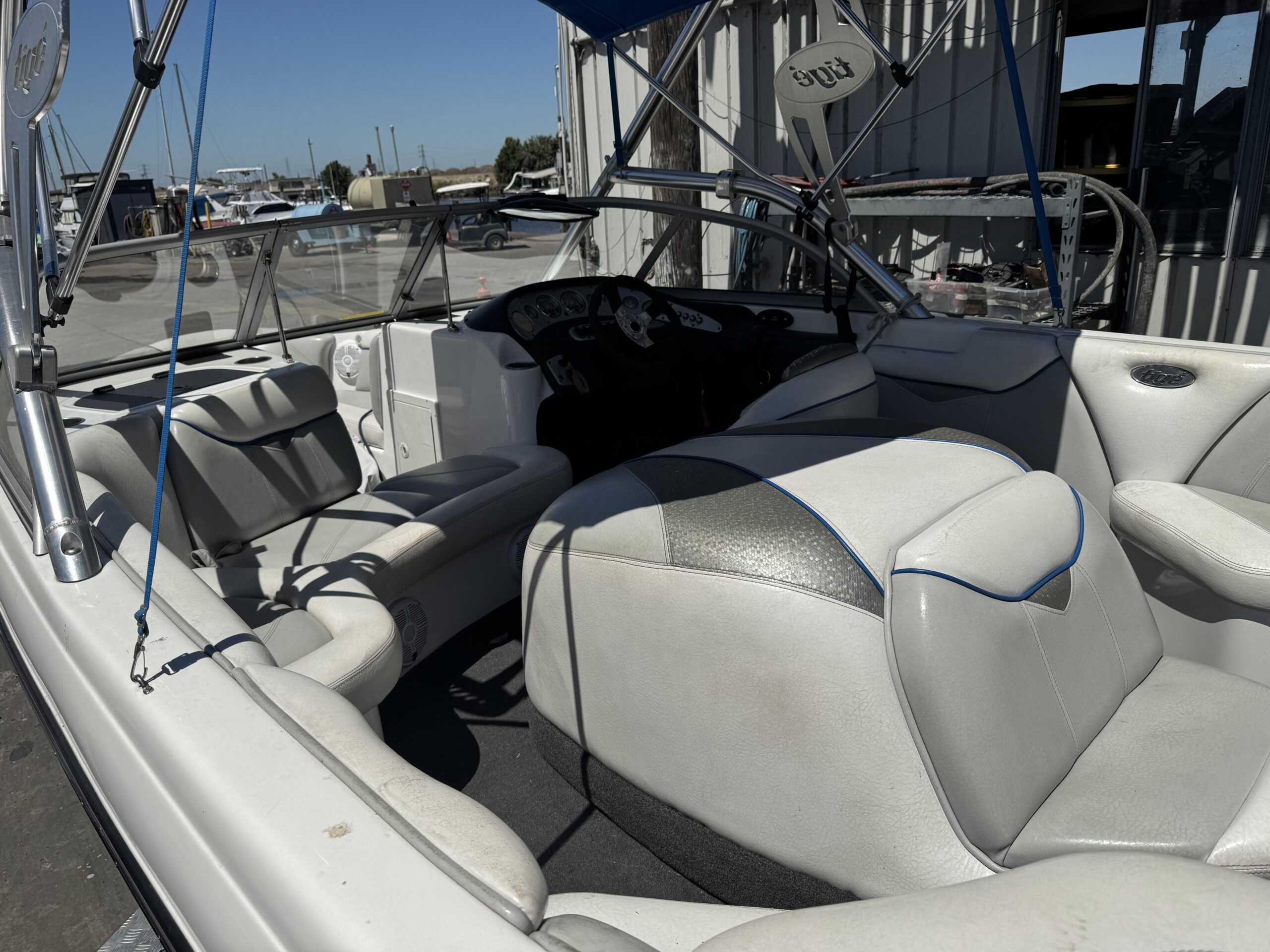 2006 22′ Tige’ Wake/Ski 22I