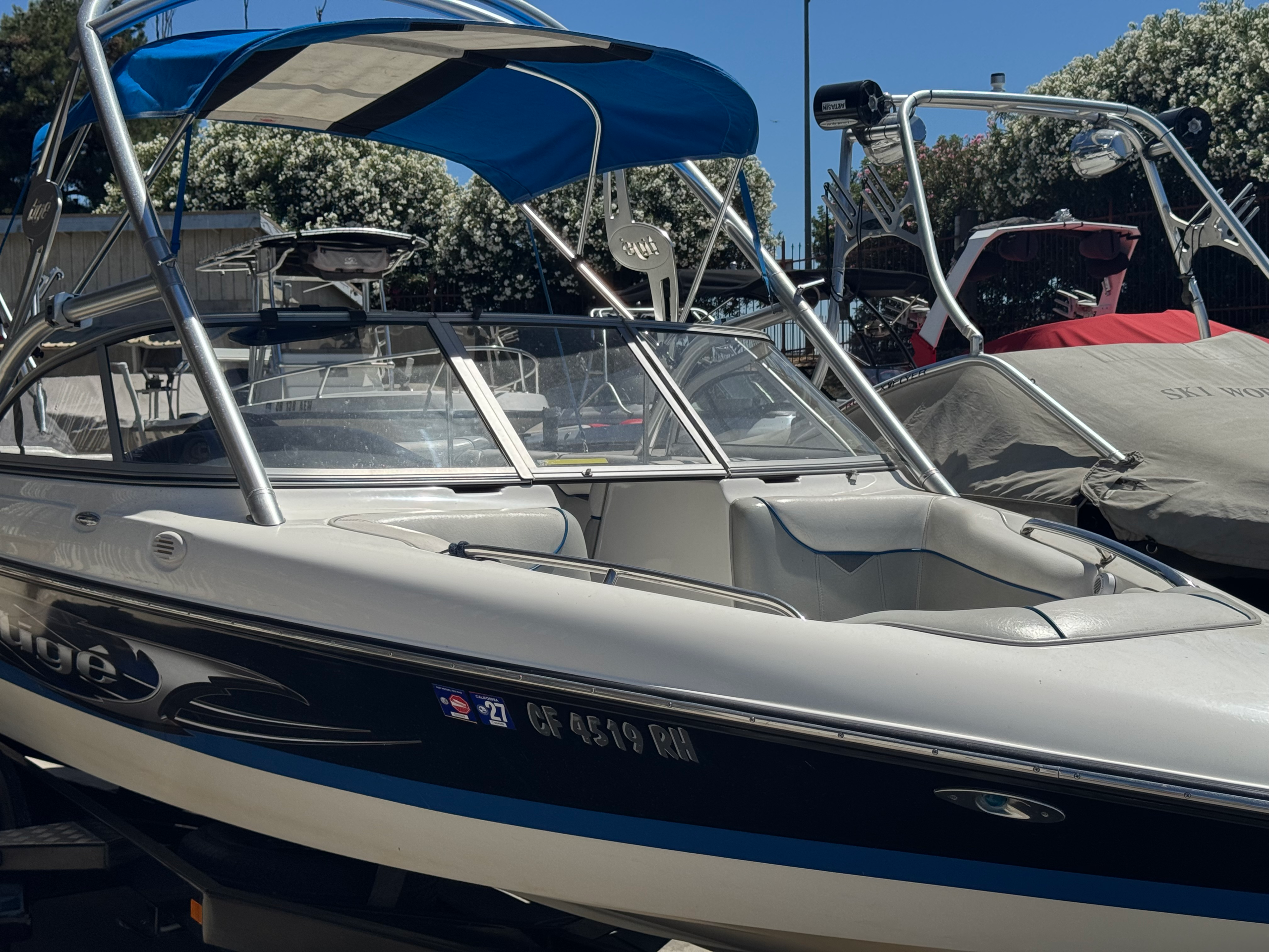 2006 22′ Tige’ Wake/Ski 22I
