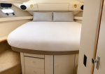 1994 43′ Bayliner 4388
