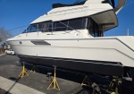 1994 43′ Bayliner 4388