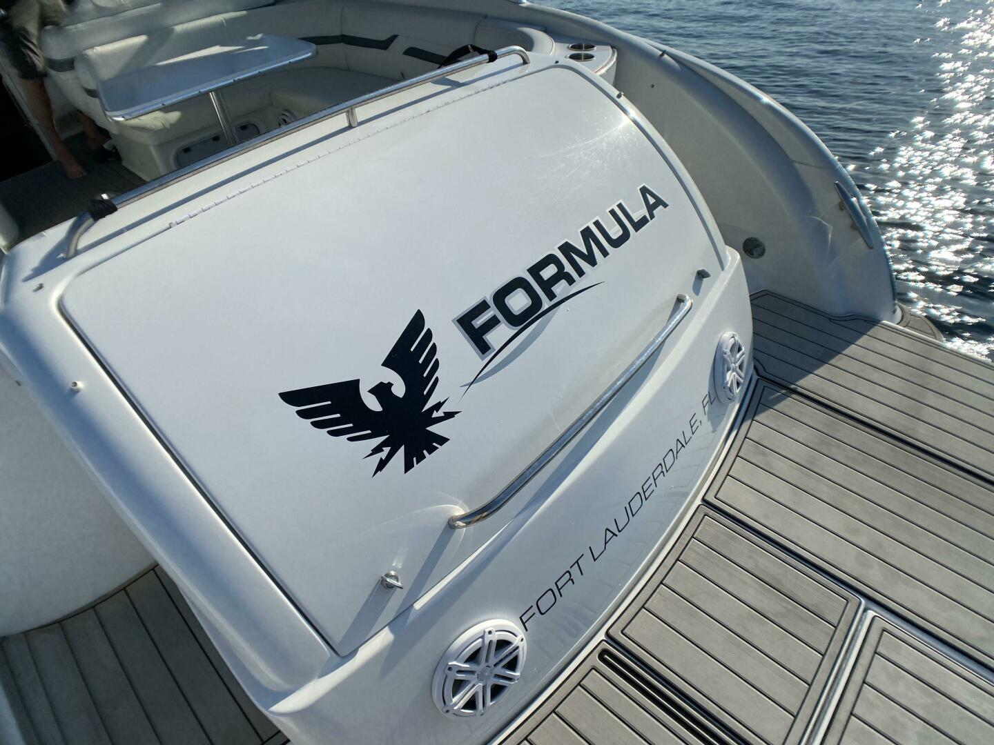 2006 40′ Formula 400 Super Sport