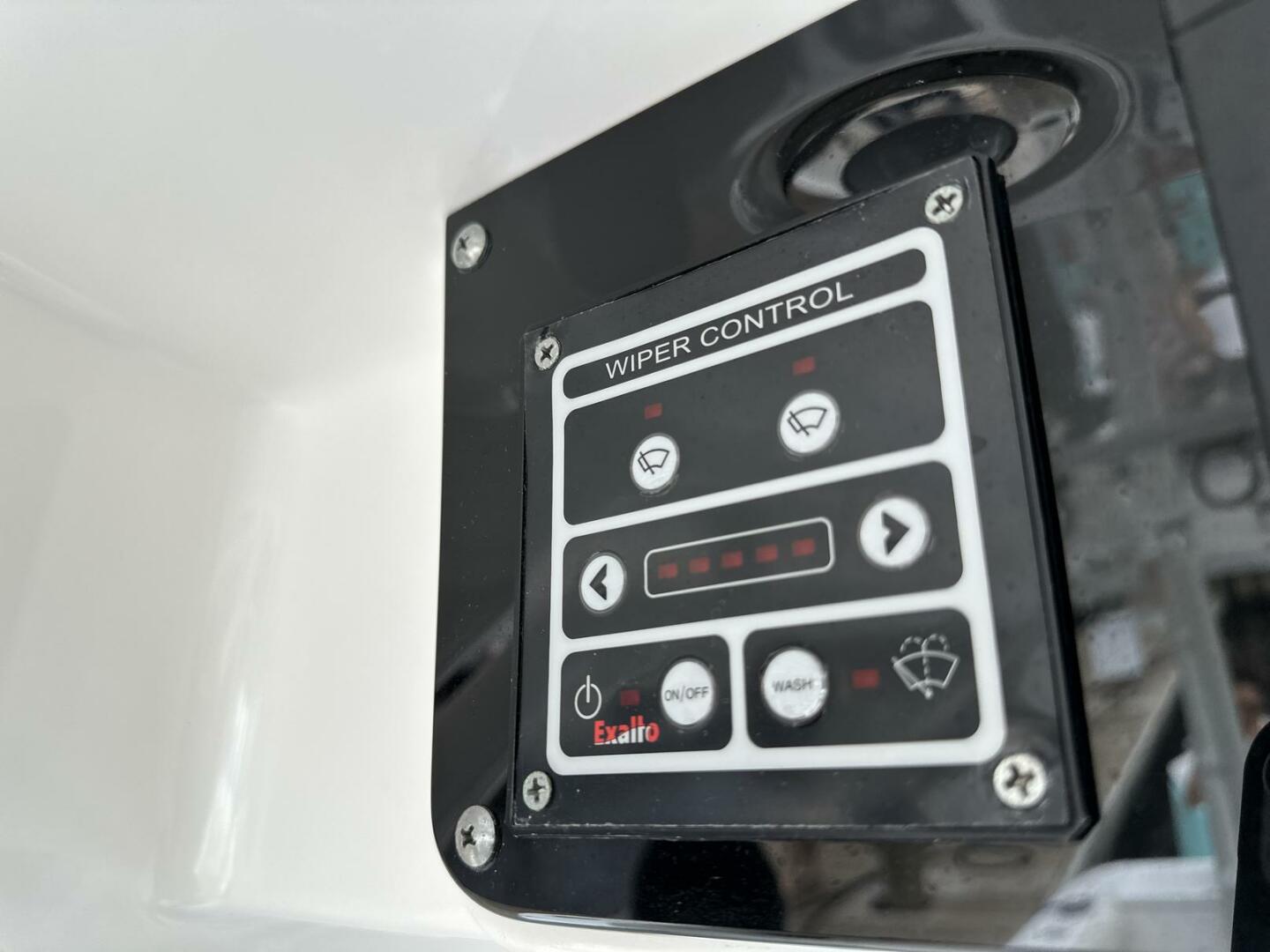 2017 43′ Everglades 435 Center Console