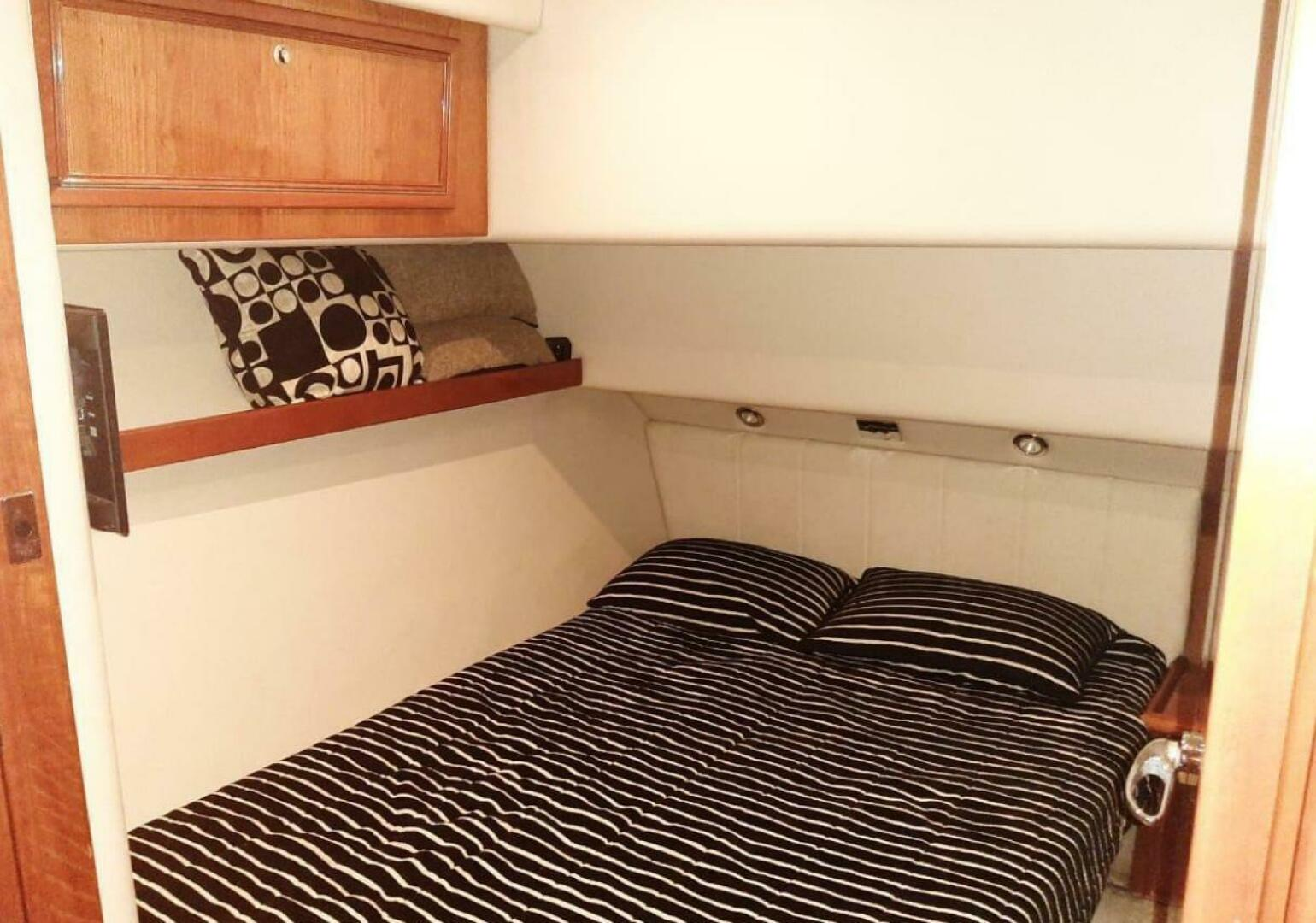 2009 47′ Riviera 47 Enclosed Flybridge Series II