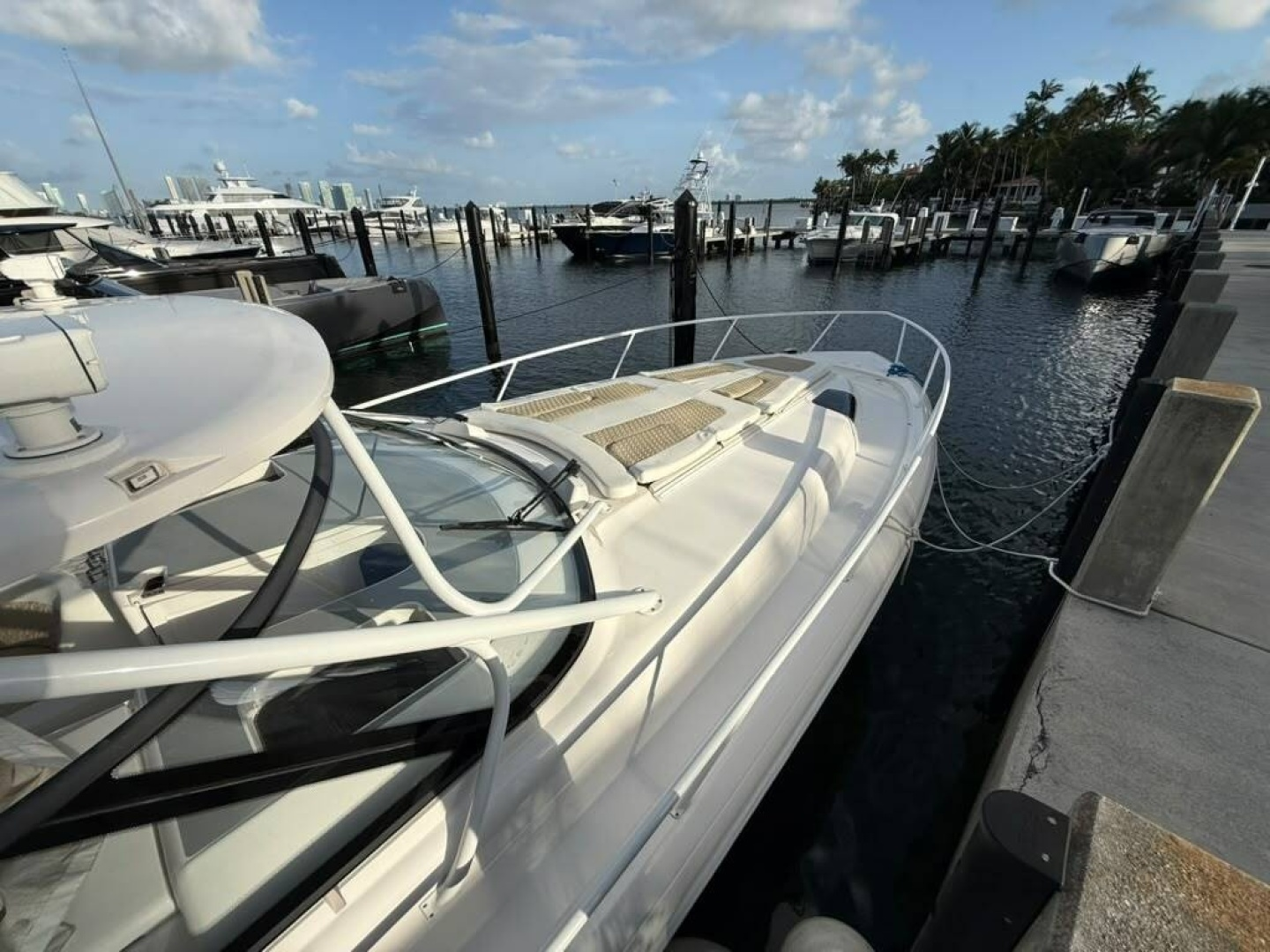 2021 47′ Intrepid 477 Evolution