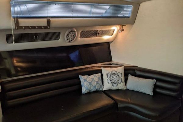 1988 46′ Sea Ray Sundancer 460