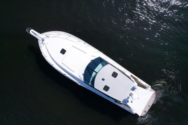 1999 57′ Uniesse 57 Open