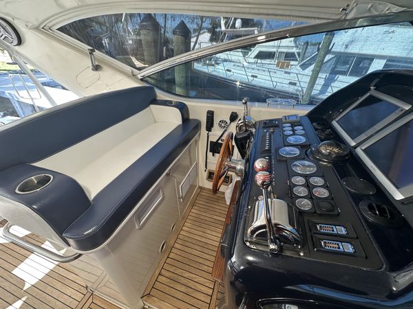 1999 57′ Uniesse 57 Open