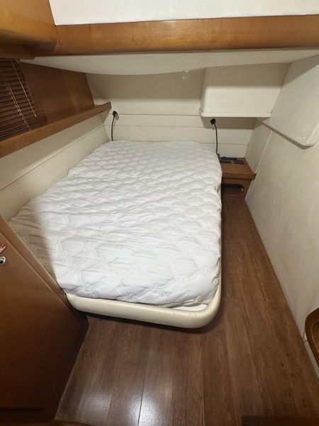 1999 57′ Uniesse 57 Open