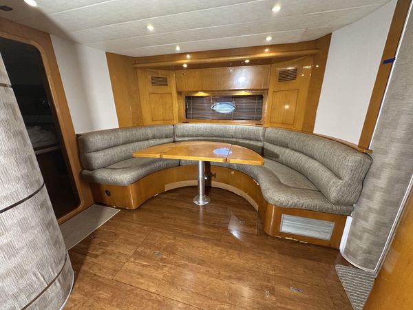 1999 57′ Uniesse 57 Open