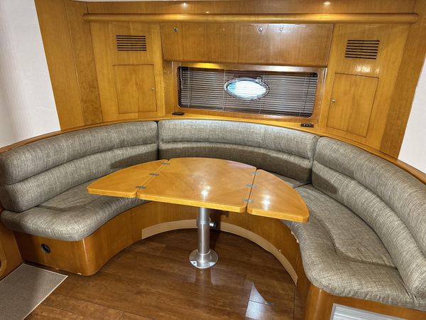 1999 57′ Uniesse 57 Open