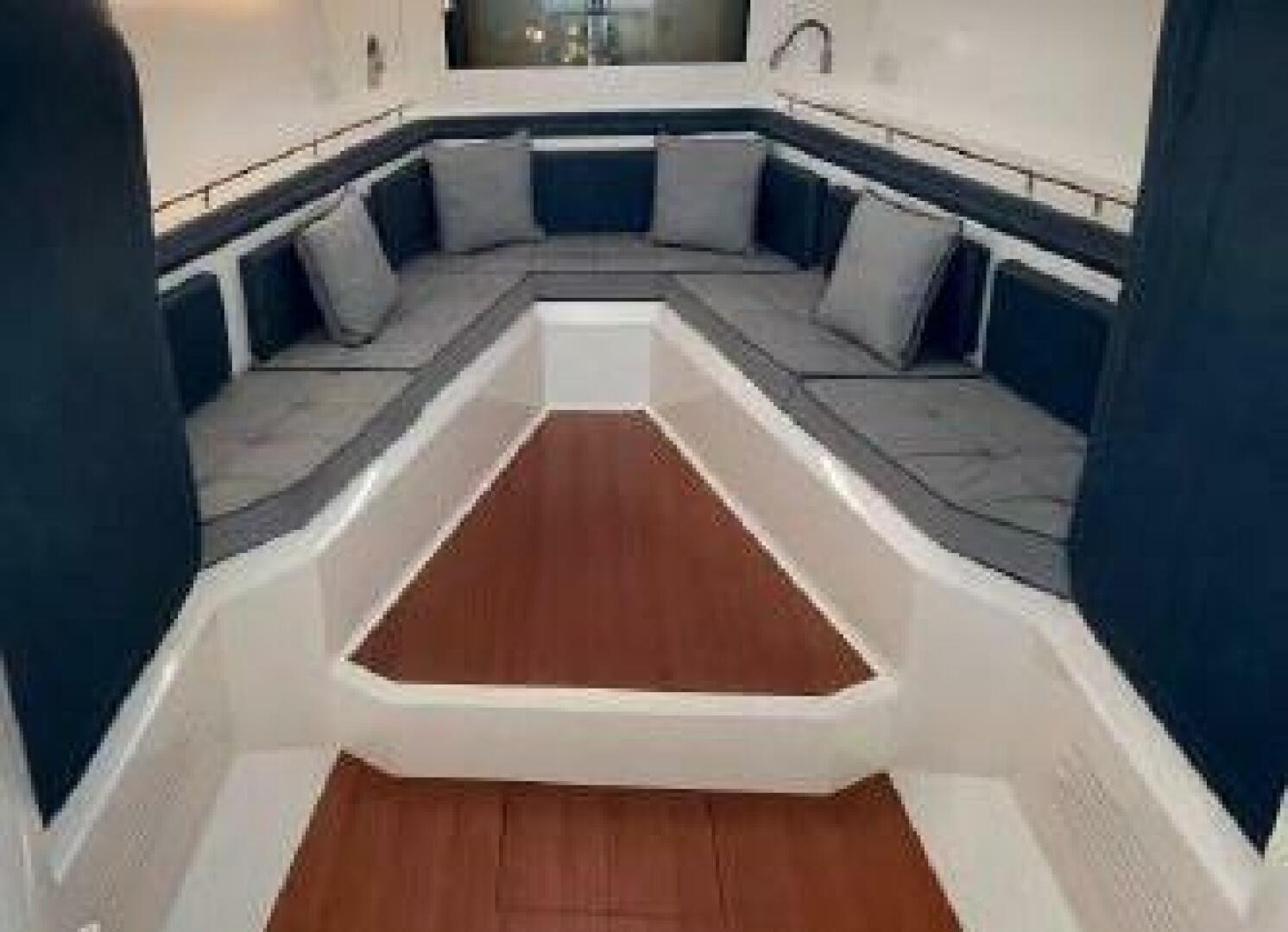 2017 43′ Evo Yachts 43