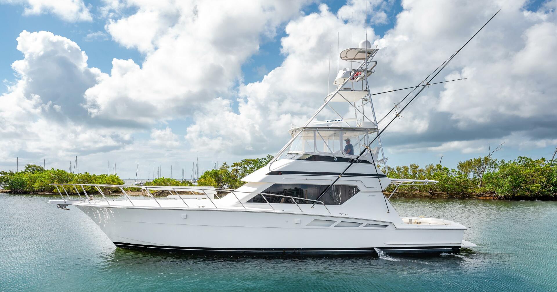 1992 50′ Hatteras 50 Convertible