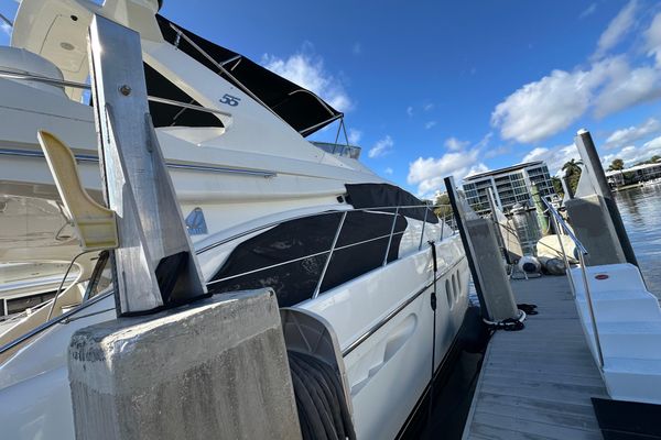 2004 55′ Azimut 55E