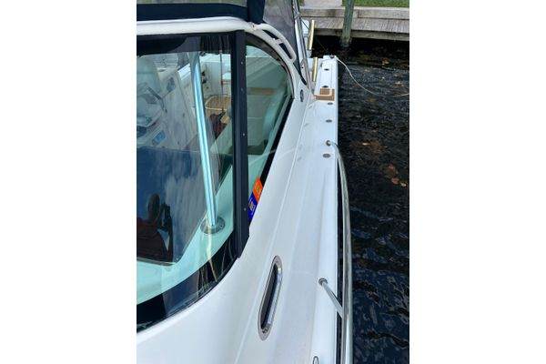 2008 33′ Pursuit OS 335 Offshore