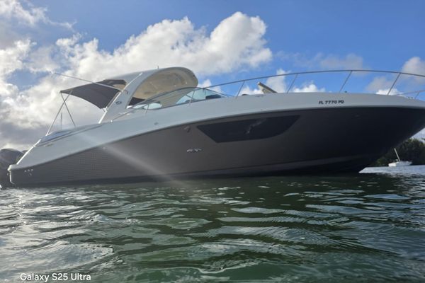 2010 37′ Sea Ray 370 Sundancer