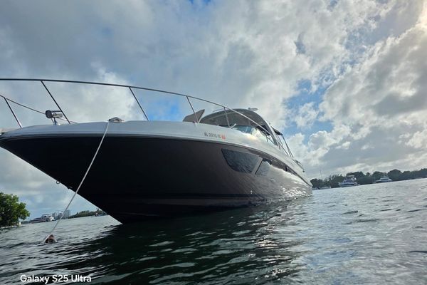 2010 37′ Sea Ray 370 Sundancer