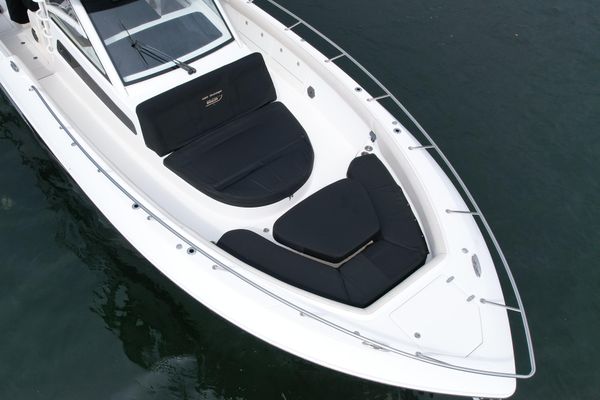 2020 Boston Whaler 420 Outrage