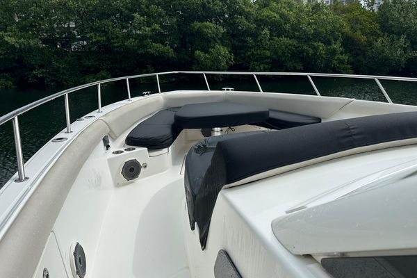 2020 Boston Whaler 420 Outrage