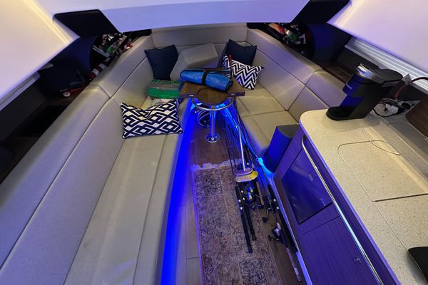 2020 Boston Whaler 420 Outrage