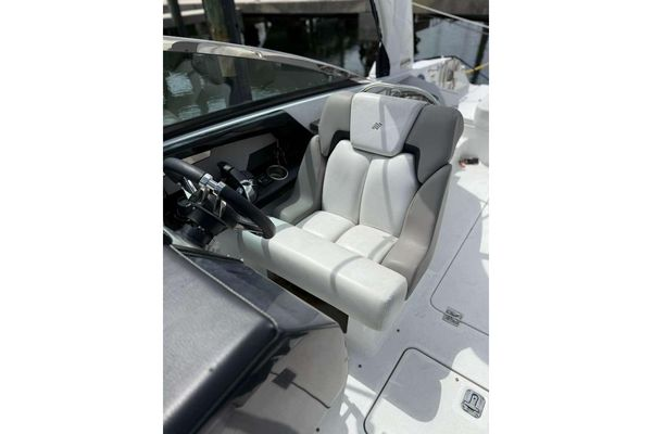 2022 29′ Four Winns H290 OB